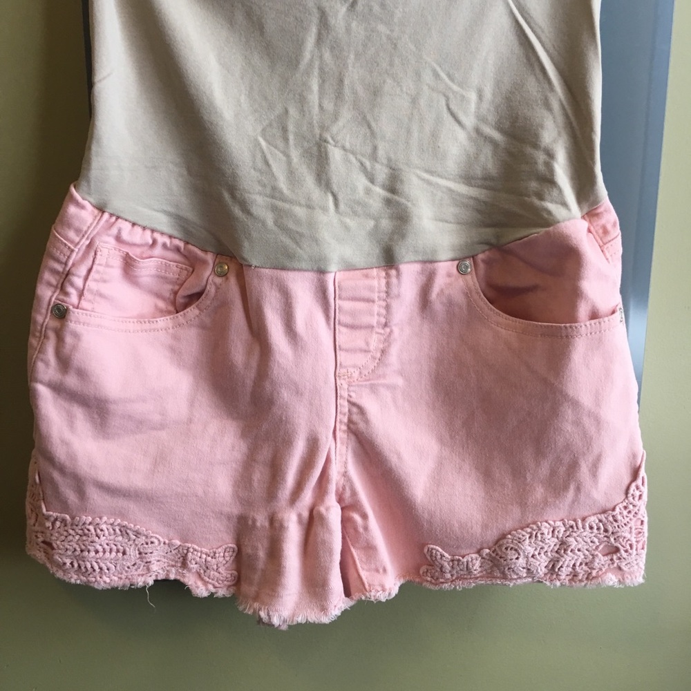 Maternity shorts